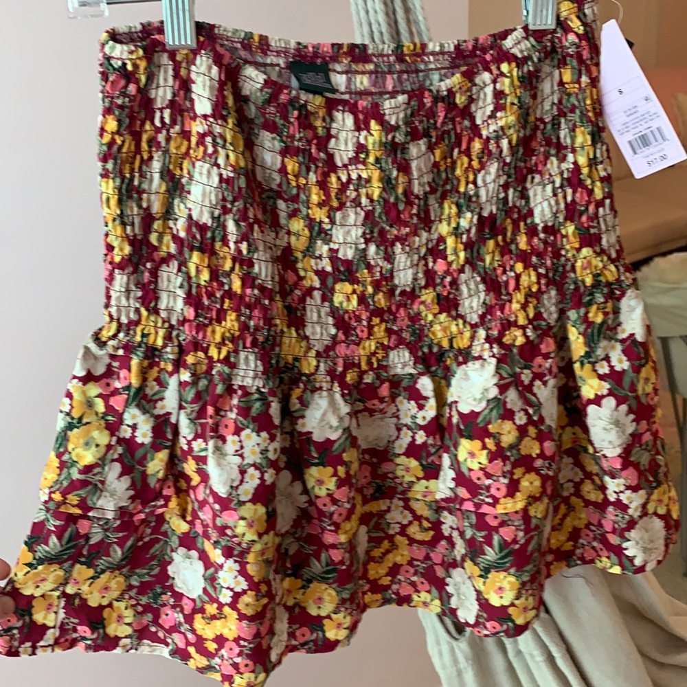 Women’s skirt.